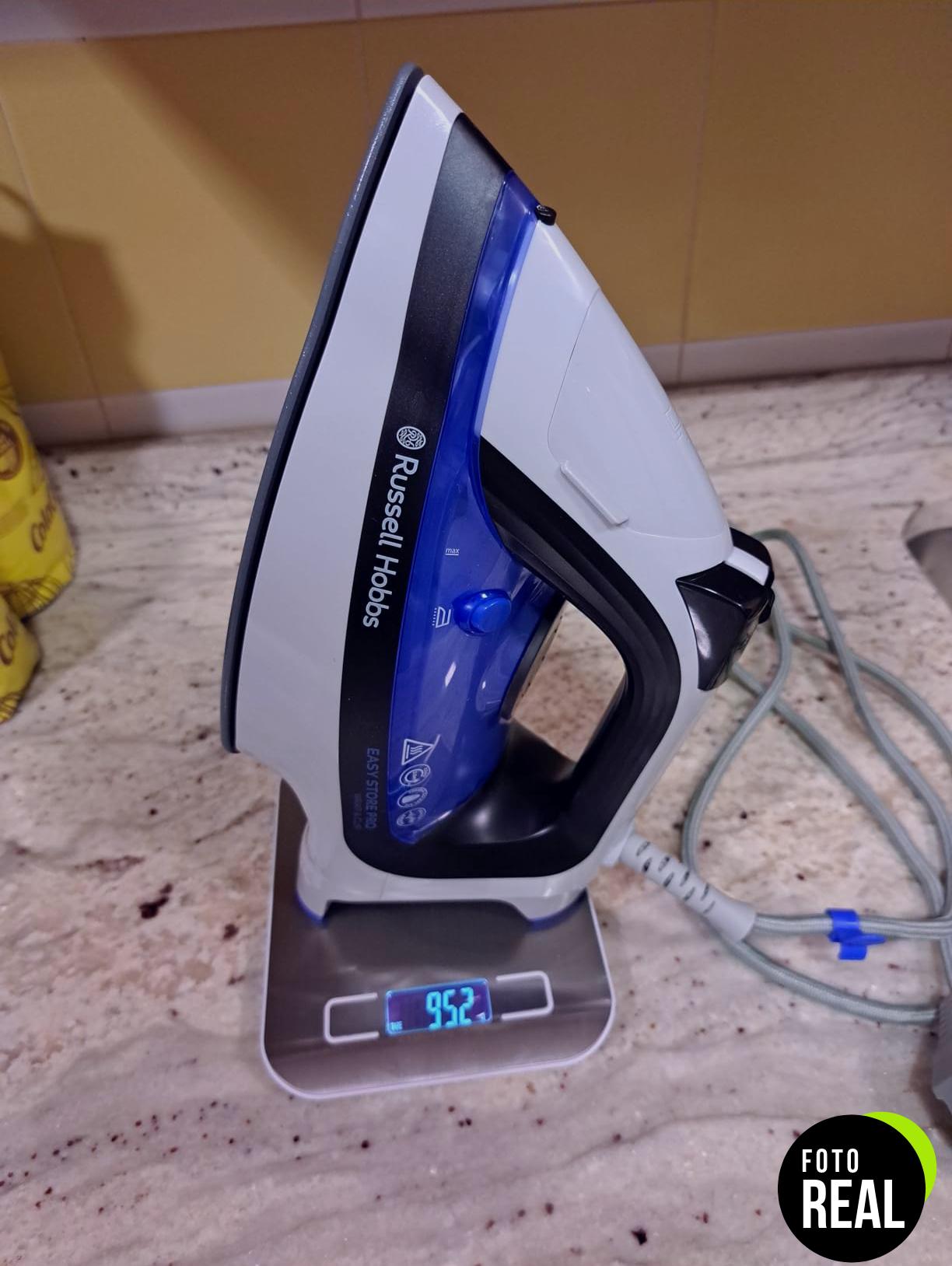plancha-russell-hobbs-easy-store-2400w-foto-3